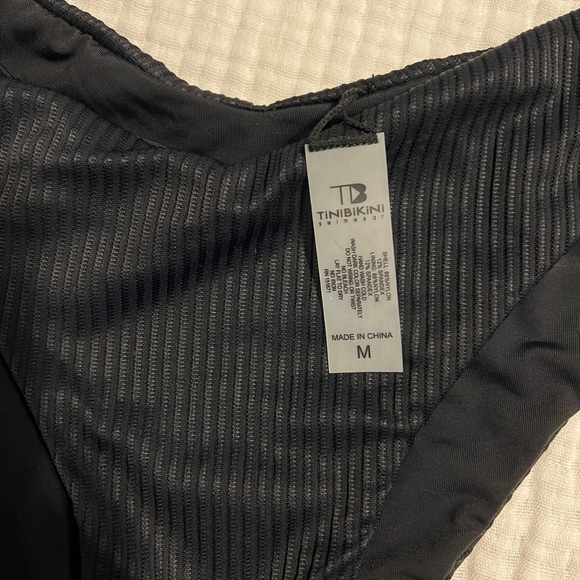 TINI BIKINI Black Swimsuit Set NWT Size Medium - Picture 7 of 7